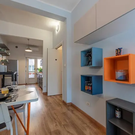 Otr Apartment, Daire